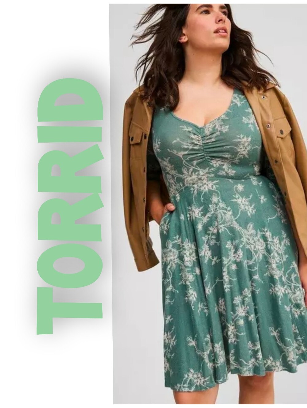 Torrid Green Floral Ruched Fit & Flare Dress Size 6